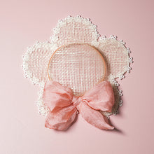 Load image into Gallery viewer, Flower-Shaped Straw Hat -1/6 BJD Doll Size Acessories By LULUDAO